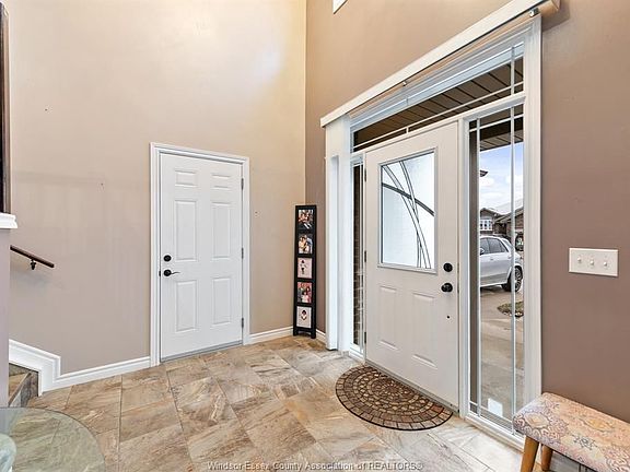 3rd image of 433 Welsh Ave