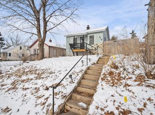 515 36th Ave NE, Minneapolis, MN 55418