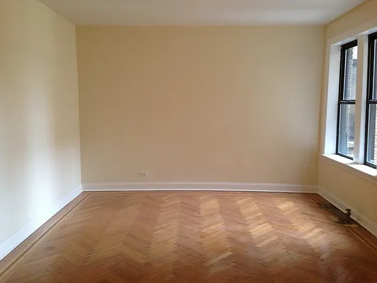 Rented by Manhattan Flats | media 32