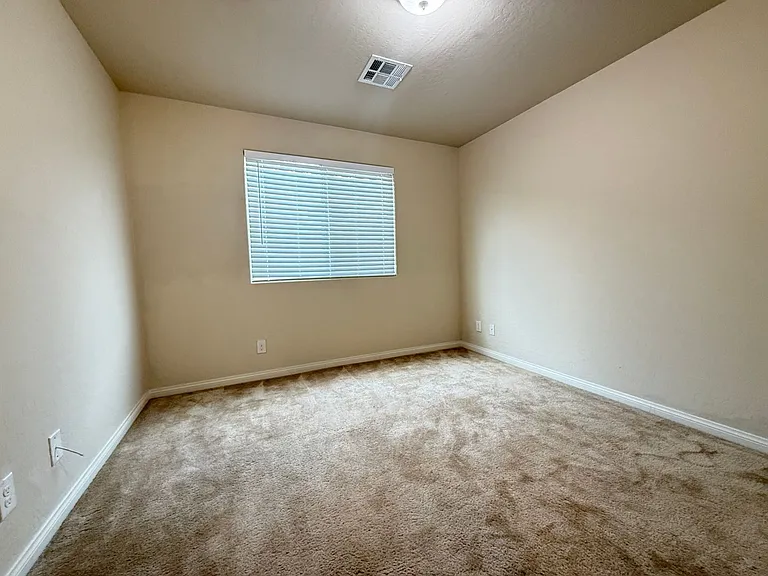 8974 Don Valley Ave — Photo 17