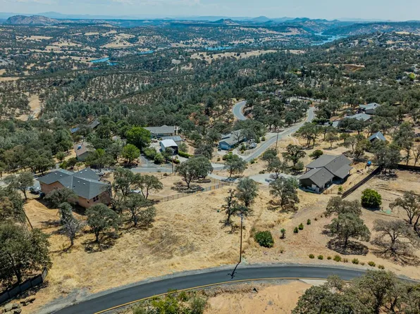 2621 Charm Stone Way, Copperopolis, CA 95228