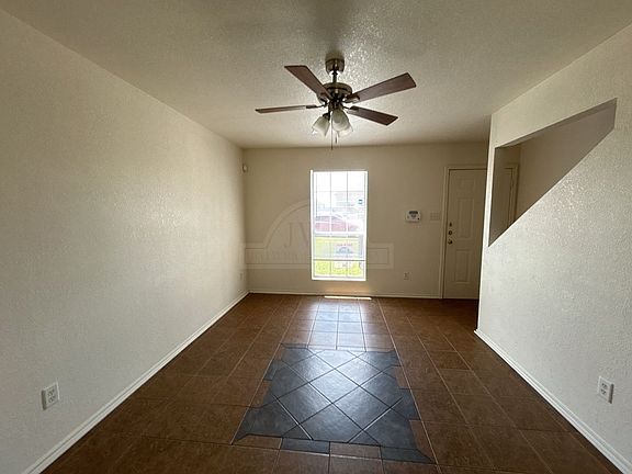 3rd image of 4500 Jeff Scott Dr APT D