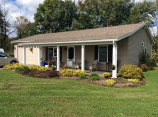 9273 Beeson St NE, Louisville, OH 44641