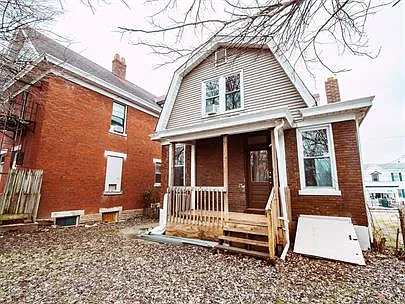 928 Enright Avenue - 1 — Photo 1