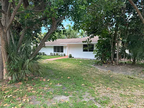 1 Indialucie Pkwy Photo 1