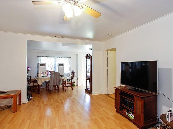 5th image of 2835 Harvey Ave APT 1