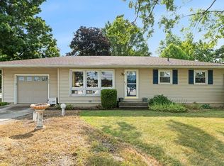 9105 Bluffton Rd, Fort Wayne, IN 46809