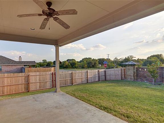 3rd image of 9008 Chalkstone St