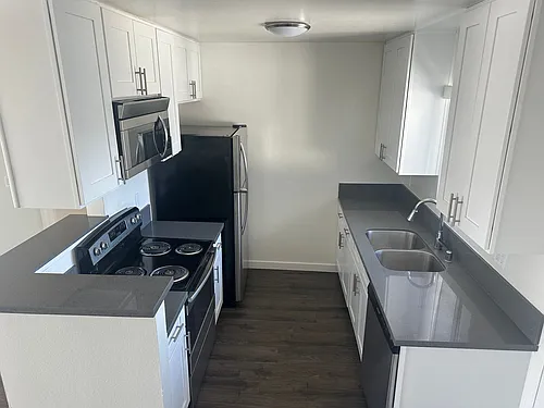 Floor plan 303
