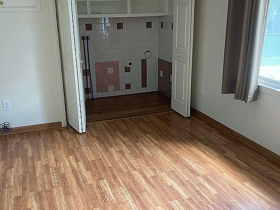 4th image of 28722 Hille Dr