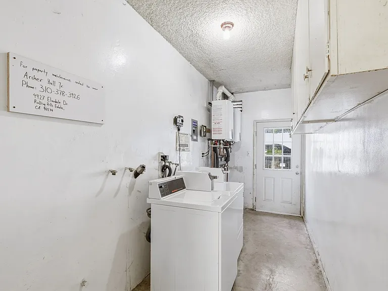 Montrose Residences — Photo 16