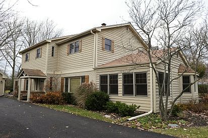 1st image of 23400 N Birchwood Ln