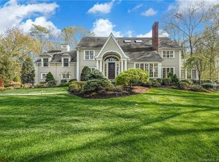 7 Nutcracker Ln, Westport, CT 06880