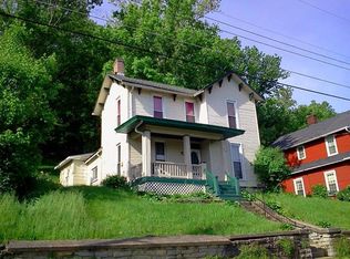 409 5th St, Aurora, IN 47001