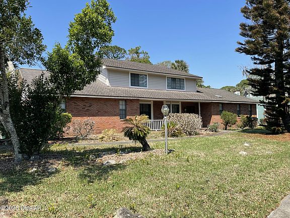 2nd image of 576 Pelican Bay Dr