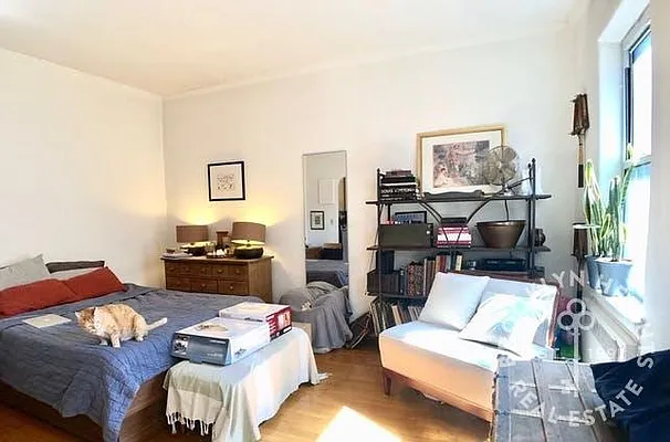 Rented by Brooklyn Heights Real Estate Inc | media 1
