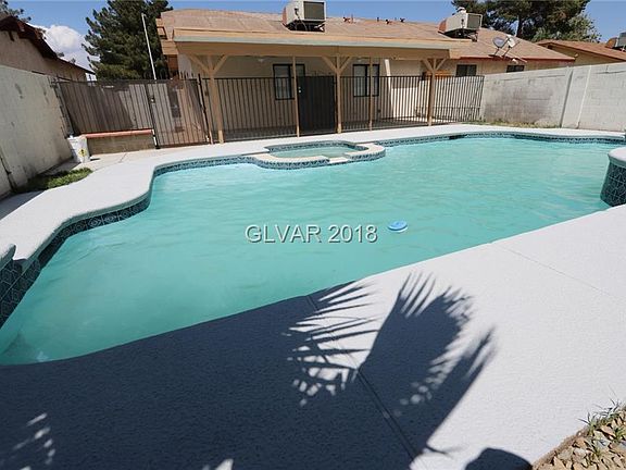 3rd image of 4308 Thyme Ave