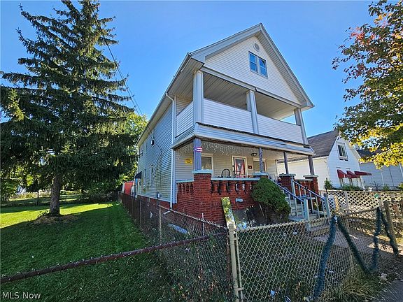 3rd image of 3283 W 48th St