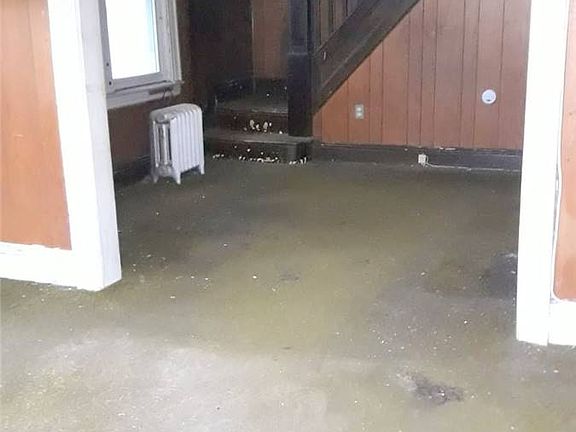 2nd image of 15512 115th Dr
