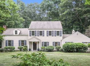 12 Pepperidge Rd, Morristown, NJ 07960