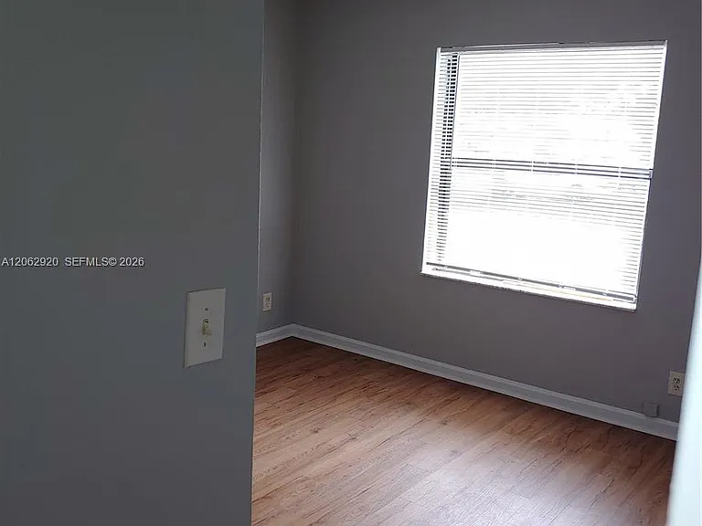 5060 Sanctuary Way #E — Photo 10