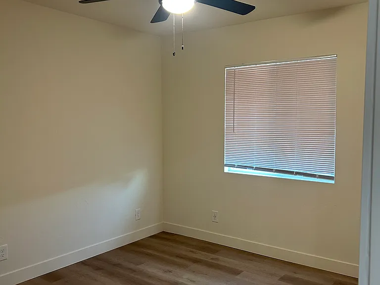 634 Theta Ave #B — Photo 6