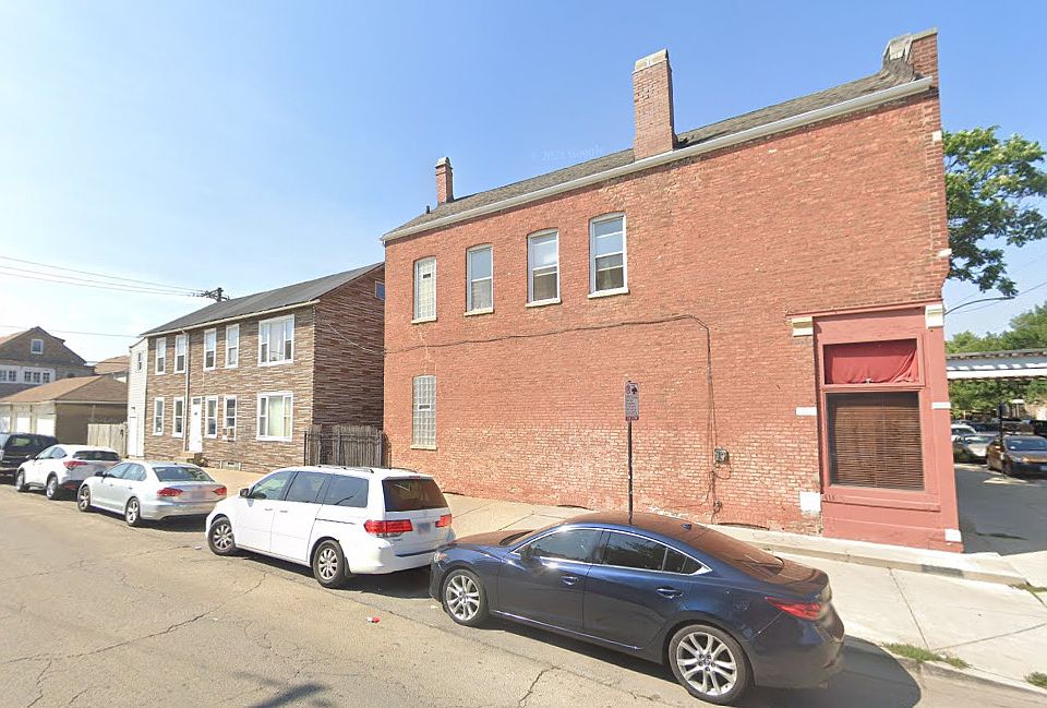 2nd image of 1701 W 19th St