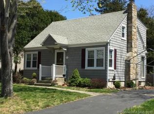 43 Forest St, Waterford, CT 06385