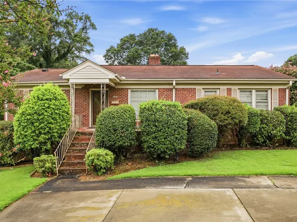 126 W Circle Ave, Greenville, SC 29607