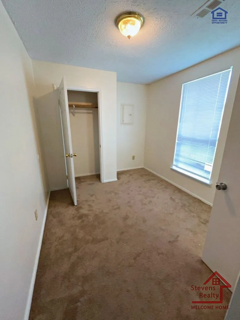50% Off first months rent! | Your Elegant Retreat — Photo 2