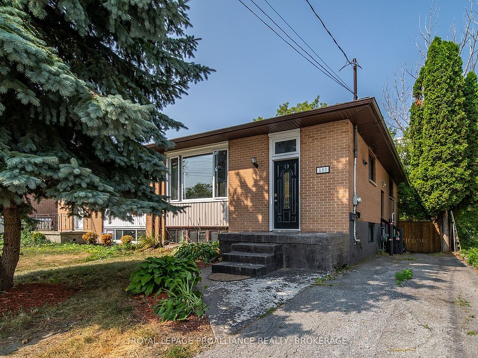 1st image of 590 Macdonnell St