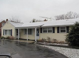 1336 E Long Lake Rd, Troy, MI 48085