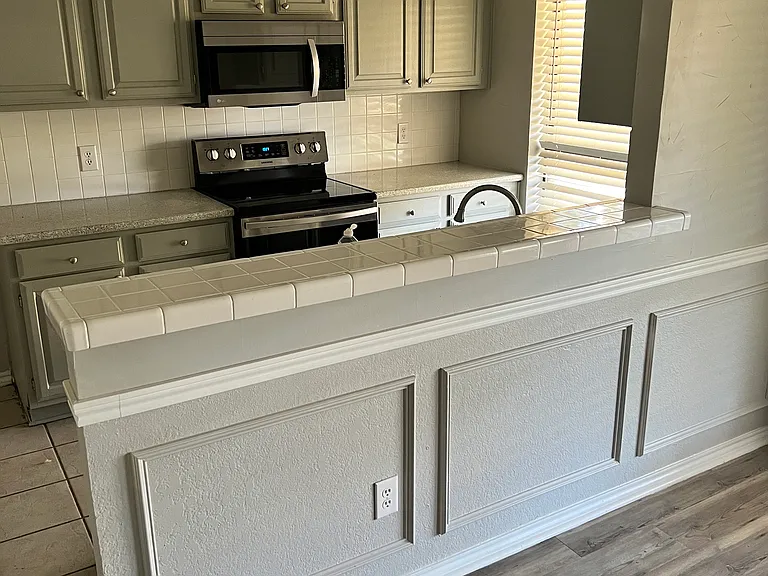 3923 White Oak Ct — Photo 5