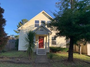 345 Klamath Ave SE, Bandon, OR 97411