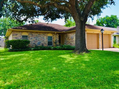 6827 Navidad Rd, Houston, TX, 77083