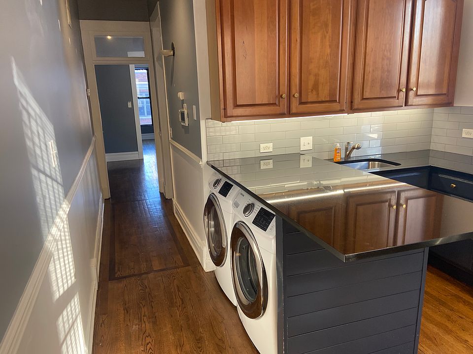 1st image of 870 N Franklin St APT 3