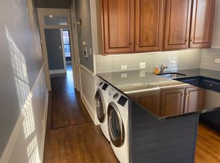 870 N Franklin St APT 3, Chicago, IL 60610