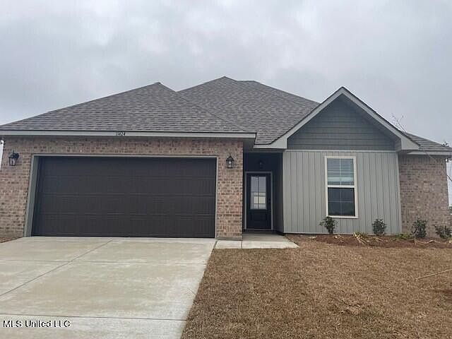1st image of 11424 Oak Aly
