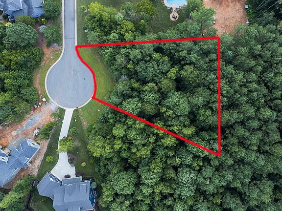 2nd image of 55 Appleblossom Ct #523