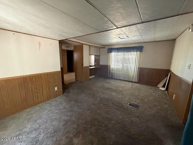 131 N 88th Way — Photo 5