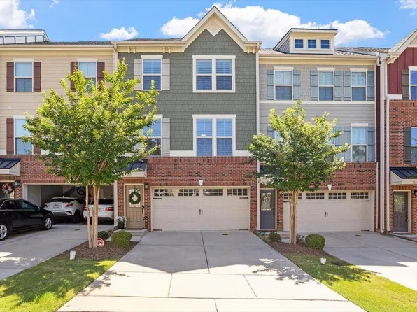 1017 Brownsmith Dr, Apex, NC 27502