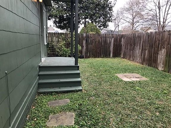 Fully fenced back yard.