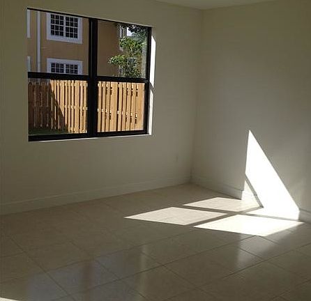 5th image of 1750 NW 107th Ave Unit L512