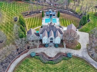 1685 White Oak Dr, Delaware, OH 43015