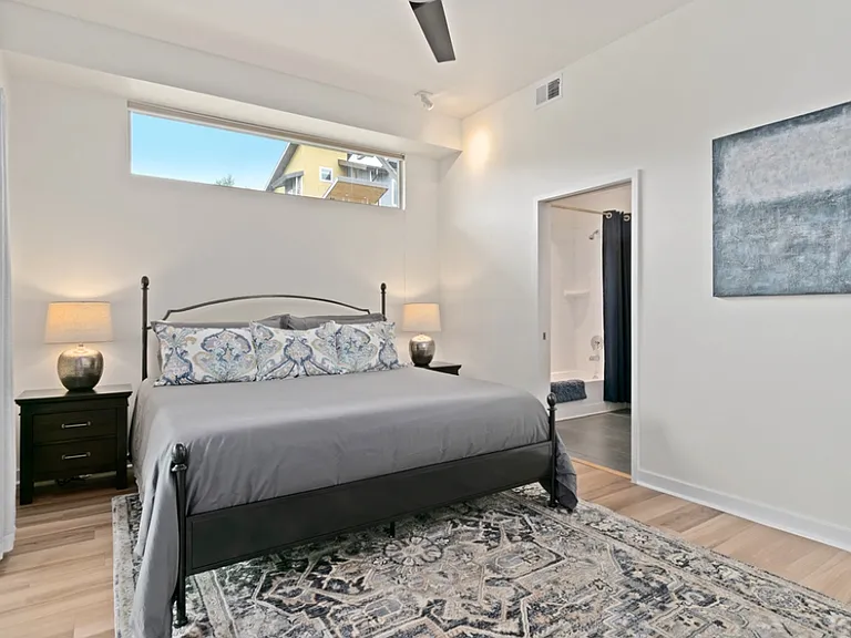 803 Blondel St #101 — Photo 10