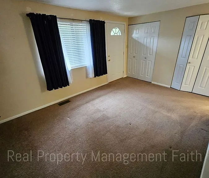 14 Greenwood Trl N — Photo 22