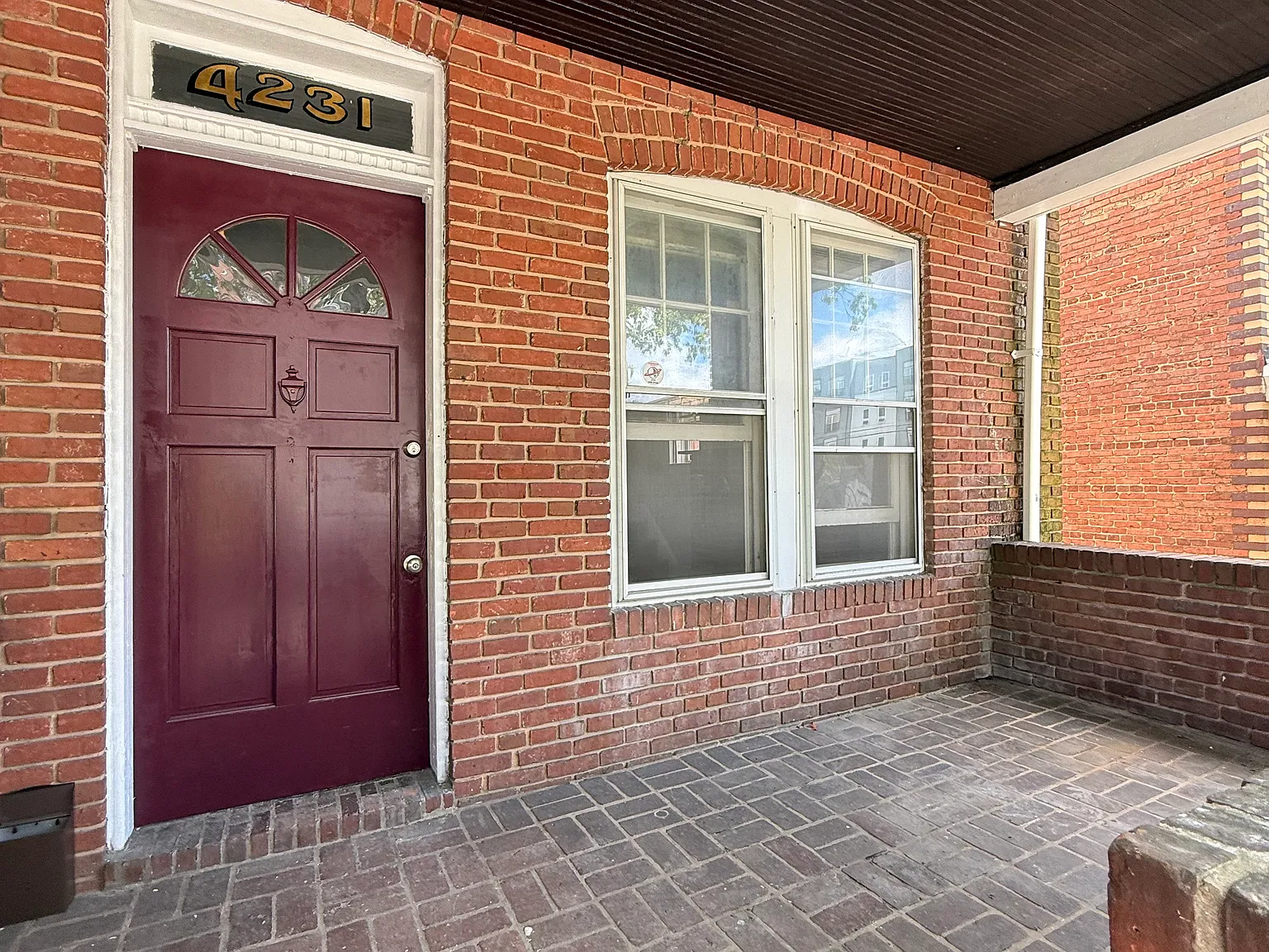 4 bed, 1.5 bath, 1856 sqft, $2,200 — Photo 1