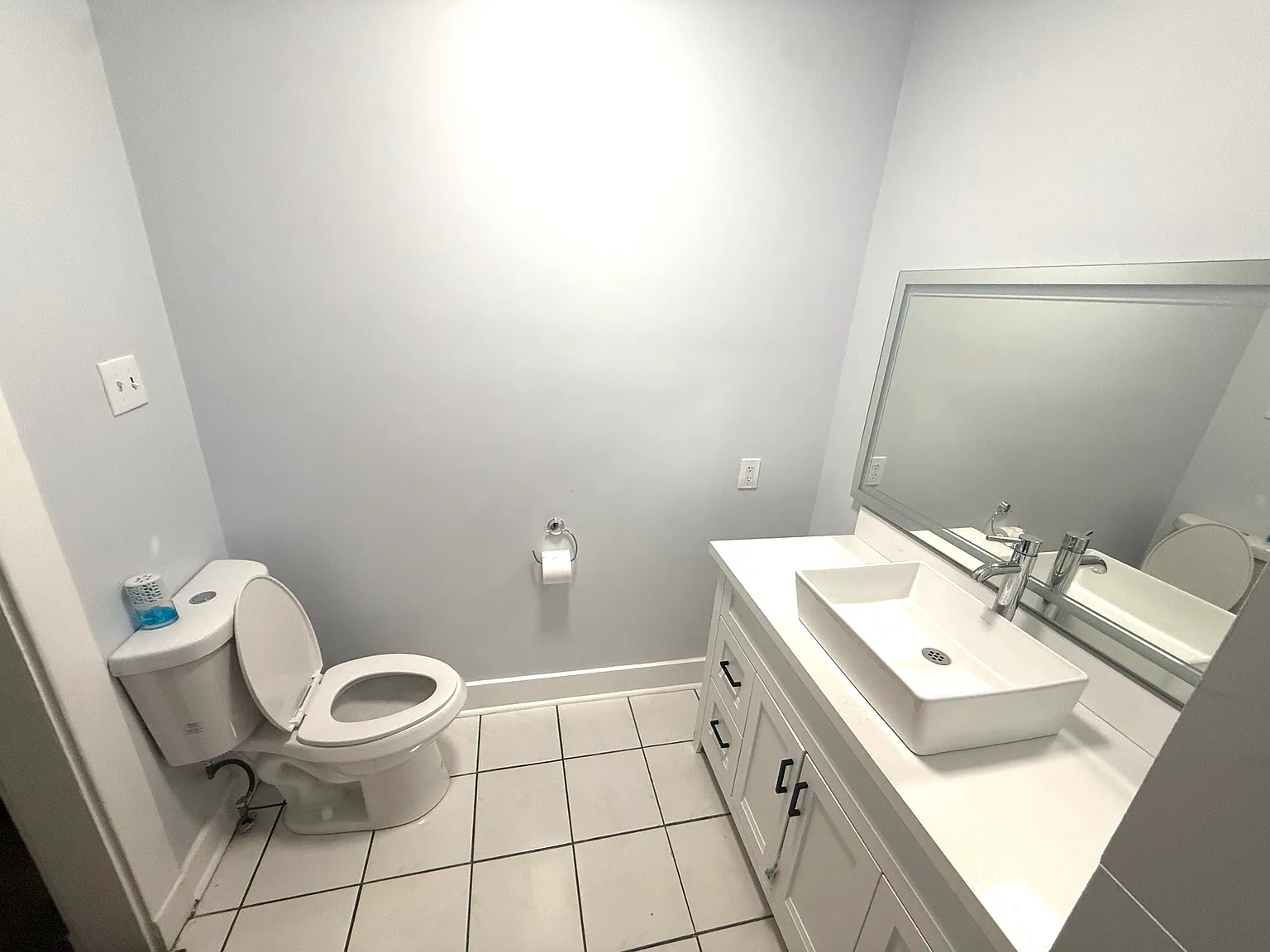 4 bed, 2000 sqft, $3,000 — Photo 3