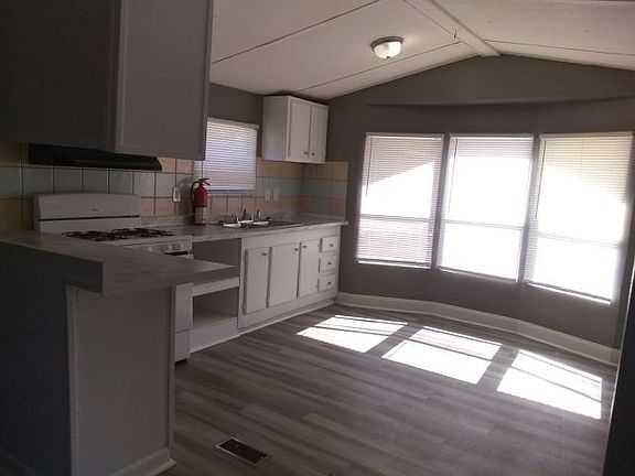 2nd image of 11211 E Bay Rd Unit 52