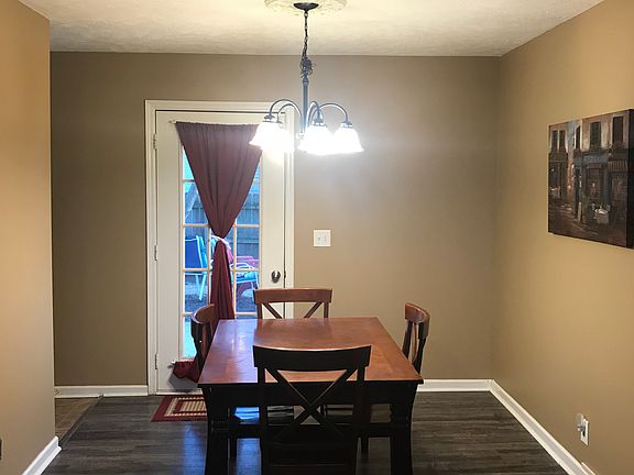 4th image of 5047 Cornelius Dr